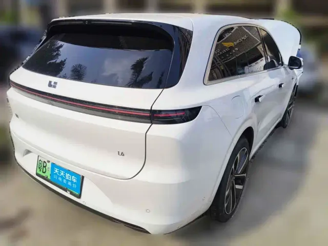 Li Auto Li Auto L6 2024 Max — Фото автомобиля 2