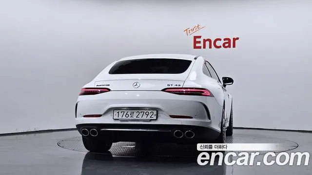 Mercedes-Benz AMG GT 4 двери 43 4MATIC+ — Фото автомобиля 3