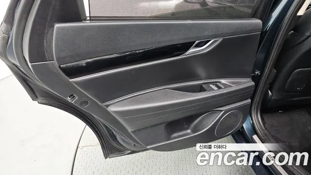 Genesis G80 RG3 — Фото автомобиля 14