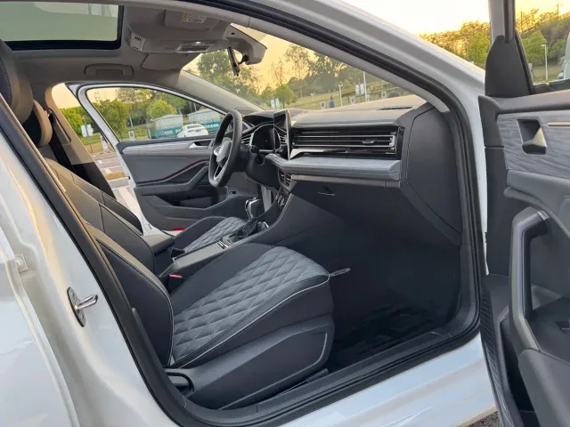 Volkswagen Sagitar — Фото автомобиля 11