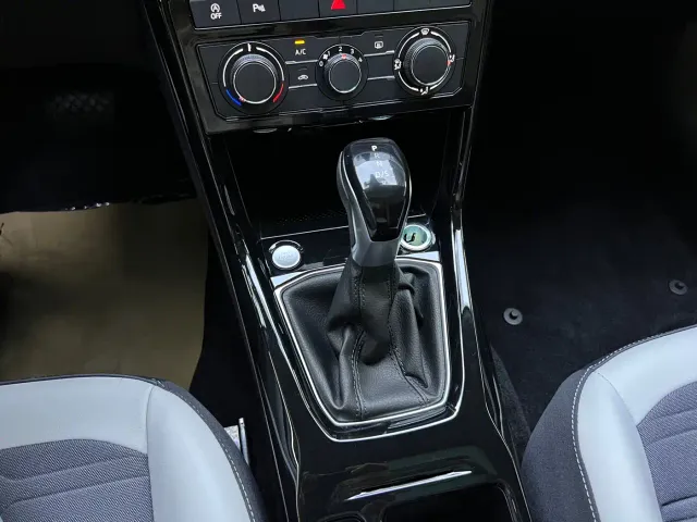Volkswagen Tharu — Фото автомобиля 7