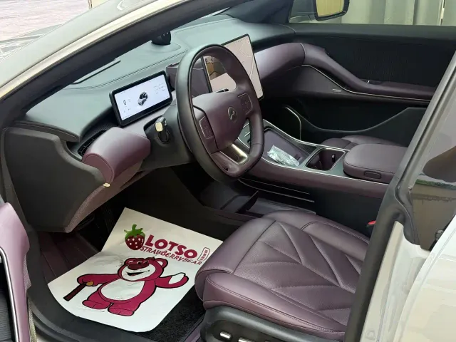Nio ET5 Touring — Фото автомобиля 4
