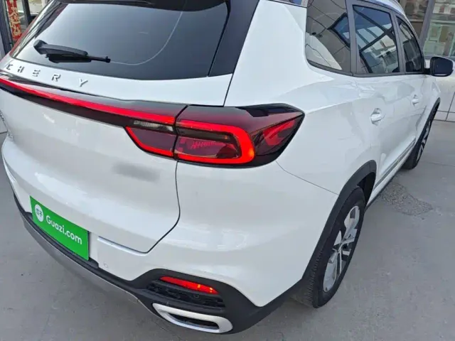 Chery Tiggo 8 — Фото автомобиля 7