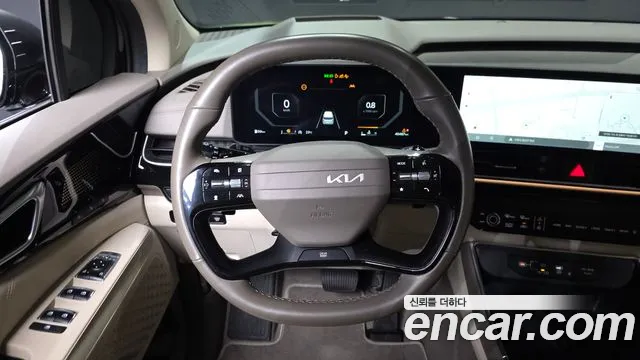 Kia Canival — Фото автомобиля 10