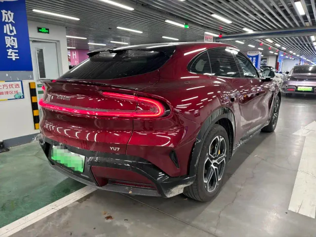 Xiaomi Auto Xiaomi YU7 — Фото автомобиля 4