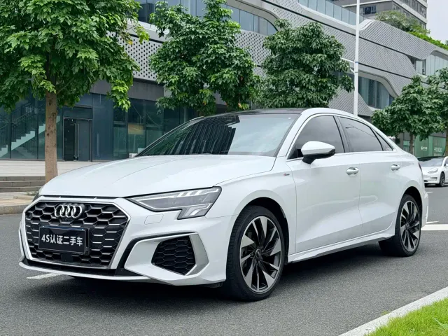 Фотография автомобиля — Audi A3
