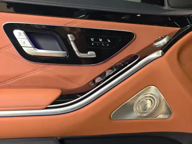 Mercedes-Benz Maybach S-Class 2024 Facelift S 480 4MATIC — Фото автомобиля 17