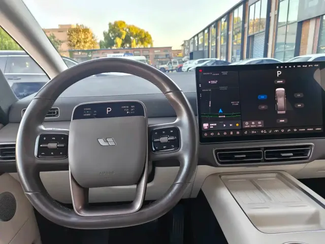 Li Auto MEGA — Фото автомобиля 25