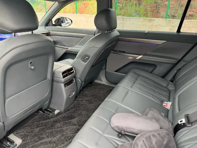 Dongfeng eπ 008 — Фото автомобиля 10