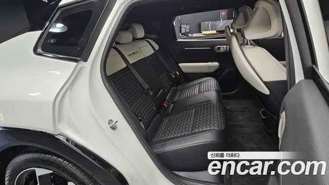 Kia EV4 — Фото автомобиля 17