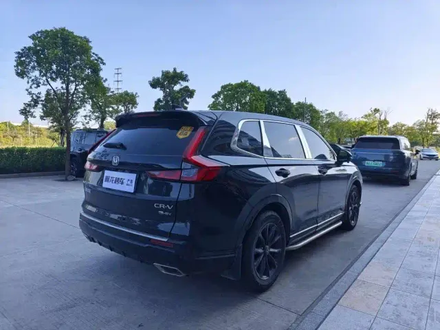 Honda CR-V — Фото автомобиля 5