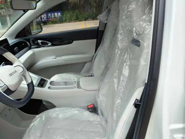 Geely Starry Wish — Фото автомобиля 6