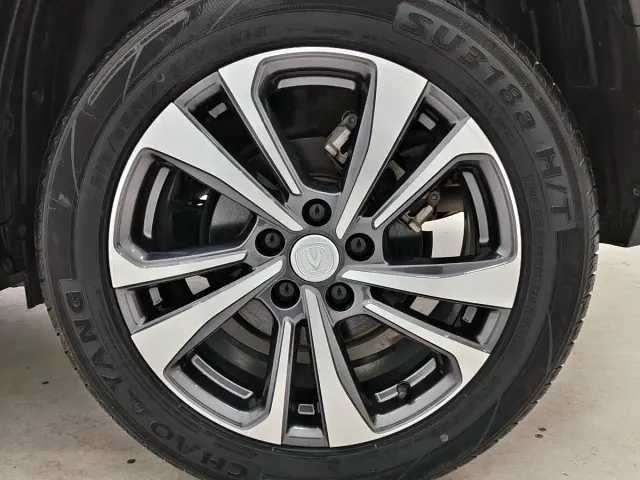 Changan CS35 Plus — Фото автомобиля 16