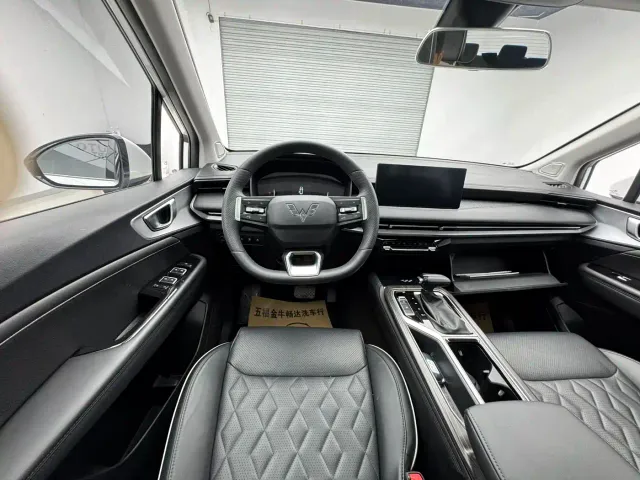 Wuling Jiachen — Фото автомобиля 14