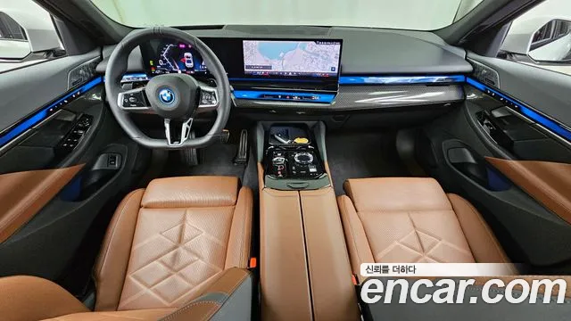 BMW 5 Series G60 — Фото автомобиля 7