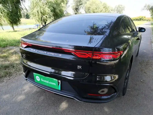 BYD Han — Фото автомобиля 6