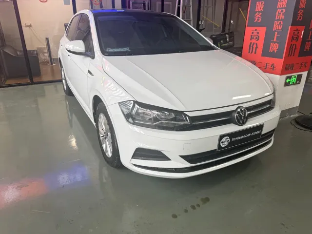Volkswagen Polo — Фото автомобиля 3