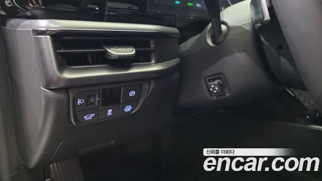 Hyundai Grandeur GN7 — Фото автомобиля 28