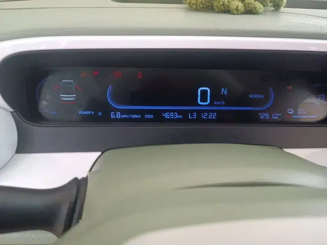 Geely Panda — Фото автомобиля 8