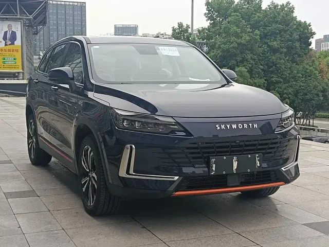 Skyworth Auto HT-i — Фото автомобиля 3