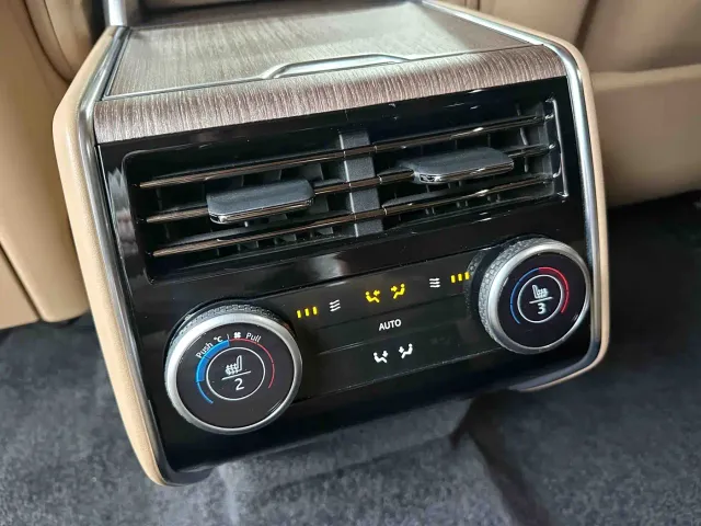 Land Rover Range Rover — Фото автомобиля 14