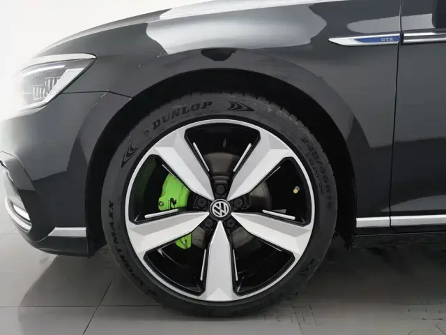 Volkswagen Magotan GTE Plug-in Hybrid 2022 GTE Luxury — Фото автомобиля 17