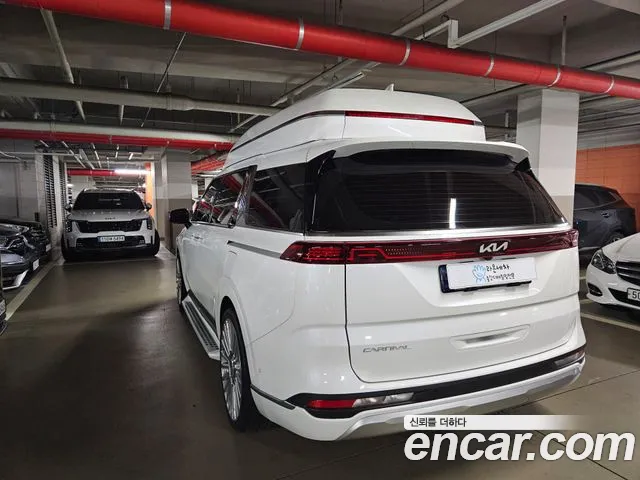 Kia Carnival Generation 4 — Фото автомобиля 2