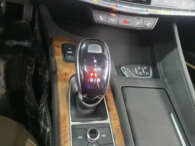 Cadillac CT5 — Фото автомобиля 16