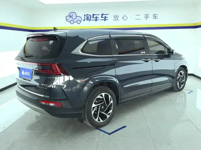 Hyundai Custo — Фото автомобиля 3