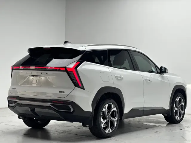 Geely Boyue L — Фото автомобиля 9