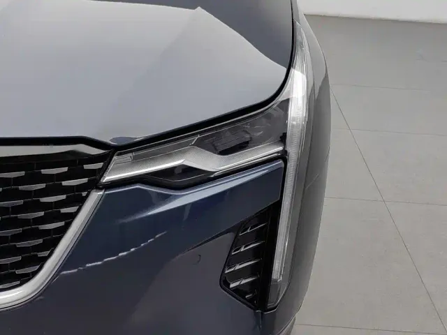Cadillac CT4 — Фото автомобиля 7