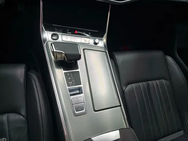 Audi A6L — Фото автомобиля 8