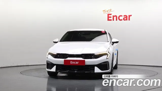 Kia K5 Новый K5 3 поколение 2.0 LPi(Для проката) — Фото автомобиля 3