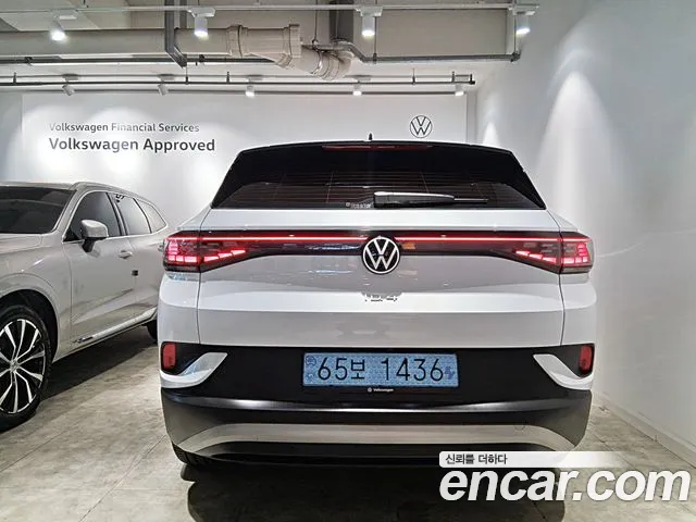 Volkswagen ID.4 — Фото автомобиля 4