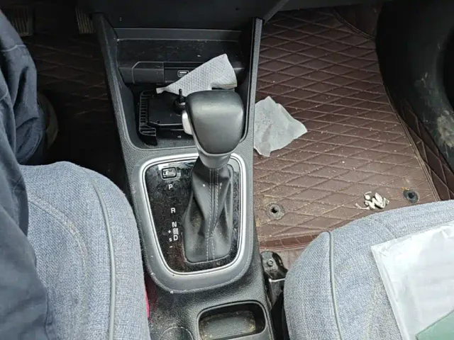 Kia KX1 — Фото автомобиля 6