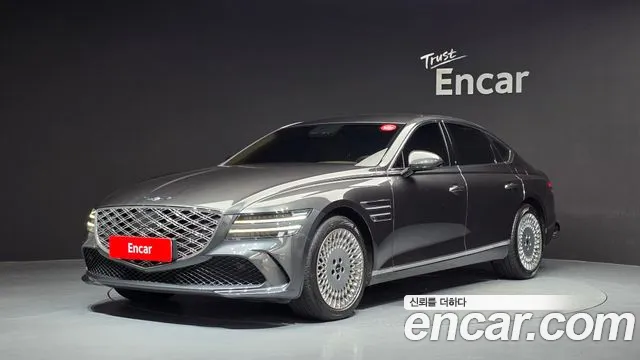 Фотография автомобиля — Genesis G80 RG3