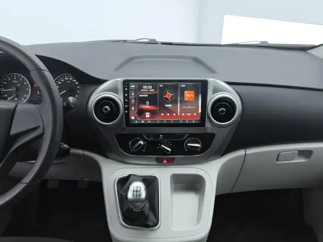 JAC Refine M3 — Фото автомобиля 13