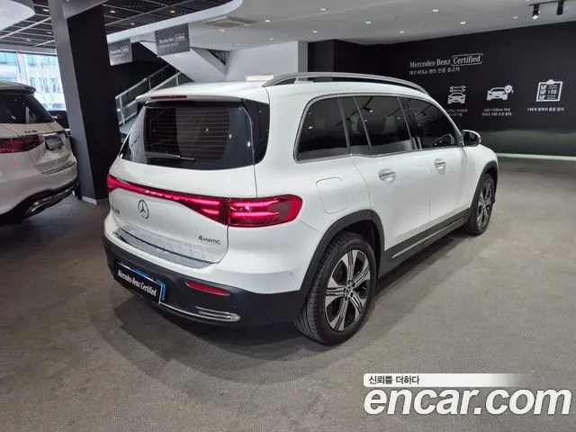 Mercedes-Benz EQB X243 — Фото автомобиля 2