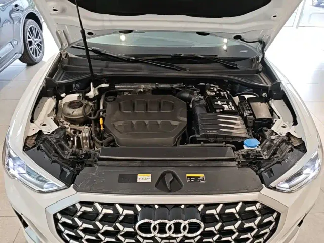 Audi Q3 — Фото автомобиля 19