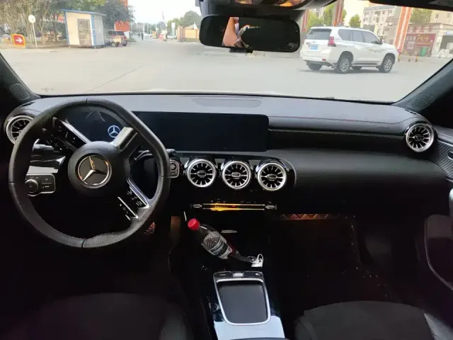 Mercedes-Benz A-Class — Фото автомобиля 7