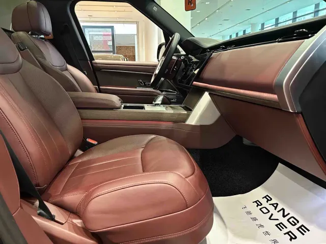 Land Rover Range Rover — Фото автомобиля 14