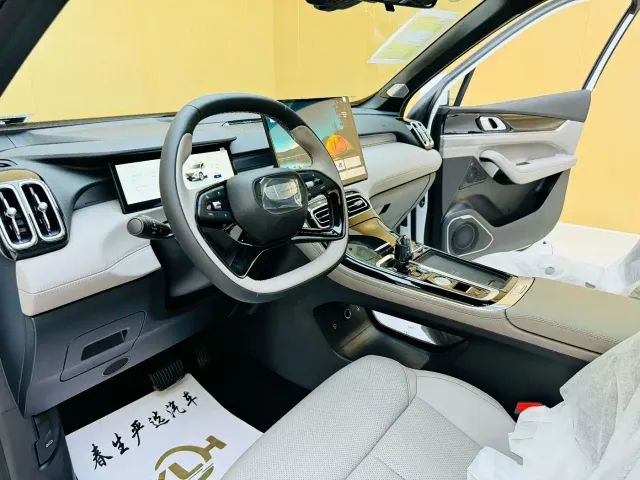 Geely Boyue L — Фото автомобиля 6