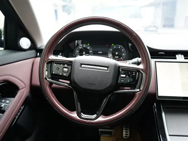 Land Rover Range Rover Evoque — Фото автомобиля 13