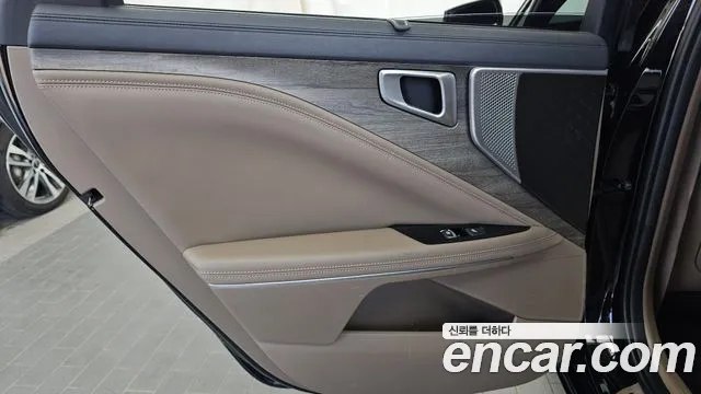 Kia K8 K8 Hybrid — Фото автомобиля 25
