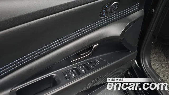 Hyundai AVANTE — Фото автомобиля 17
