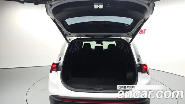 Hyundai Santafe Новый Santa Fe Дизель 2.2 4WD — Фото автомобиля 20