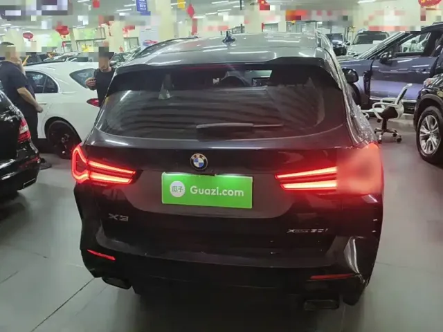 BMW X3 — Фото автомобиля 5
