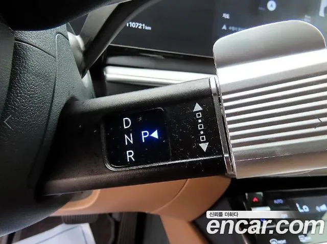 Hyundai Grandeur Grandeur (GN7) 2.5 Бензин 2WD — Фото автомобиля 10