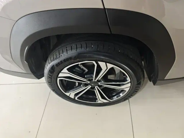 Geely Galaxy L7 — Фото автомобиля 20
