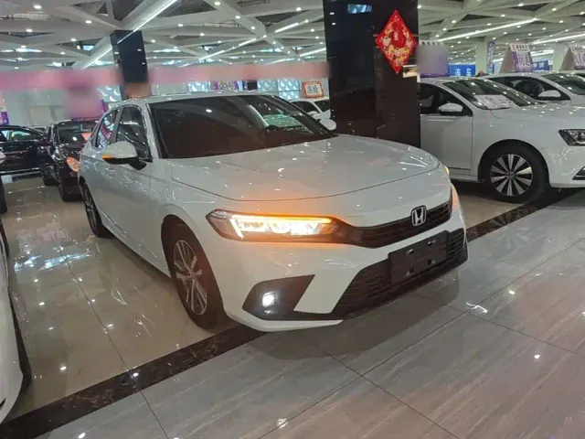 Honda Civic — Фото автомобиля 3